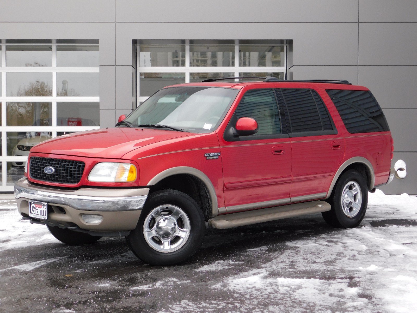 Pre Owned 2002 Ford Expedition Eddie Bauer 4wd