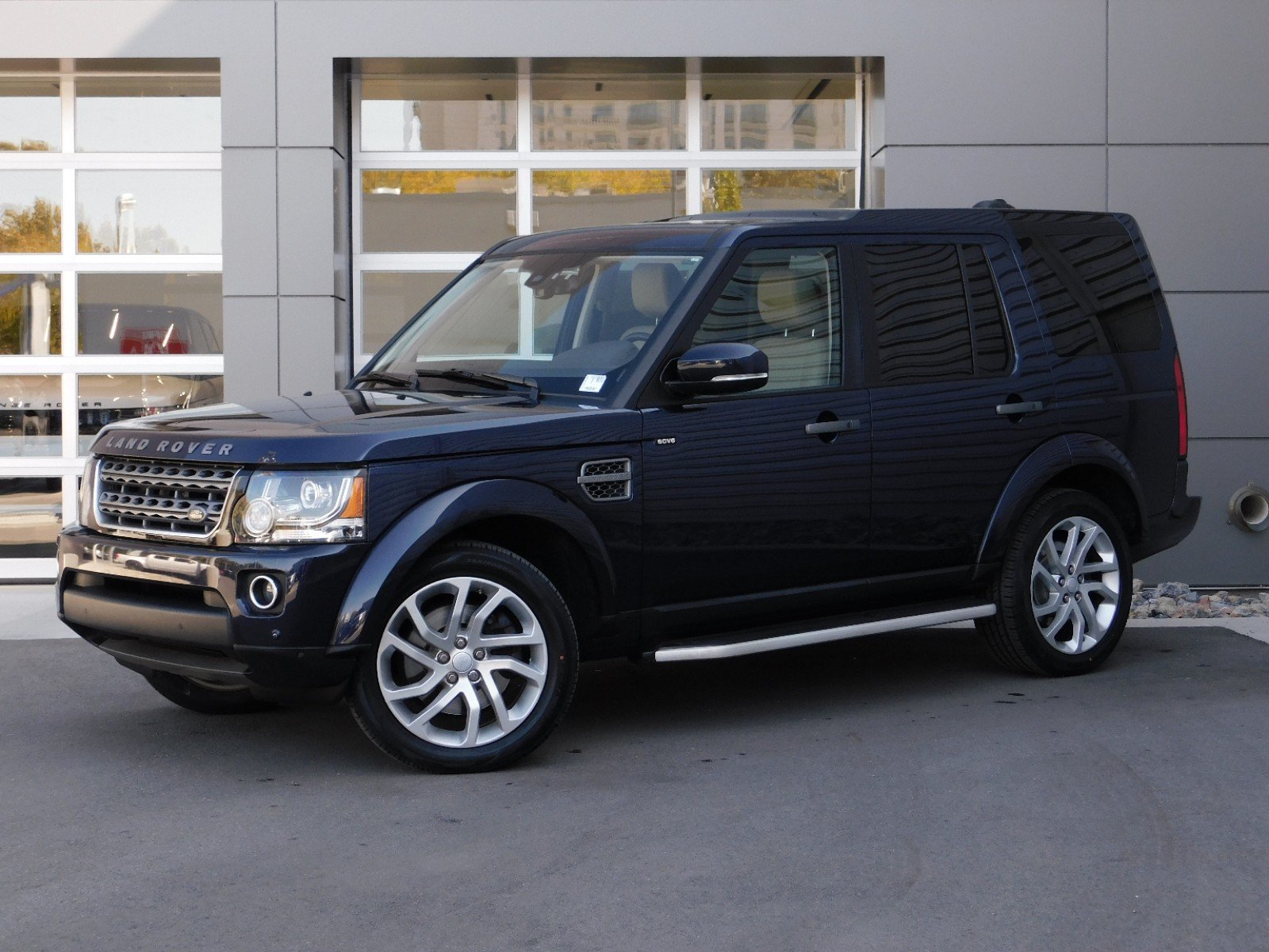 Certified Pre Owned 2016 Land Rover Lr4 Wagon 4 Door With Navigation 4wd