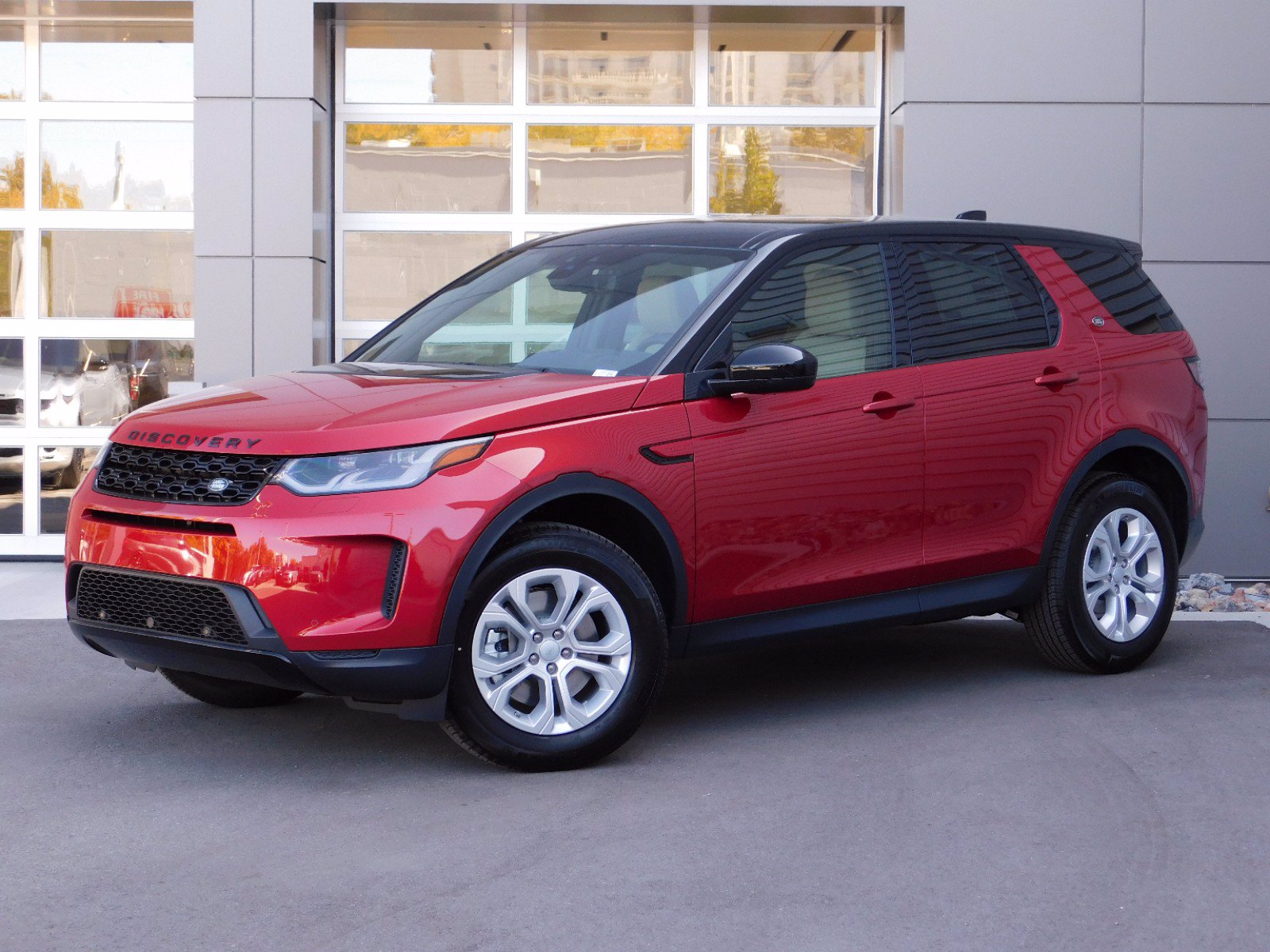 New 2020 Land Rover Discovery Sport S With Navigation 4wd